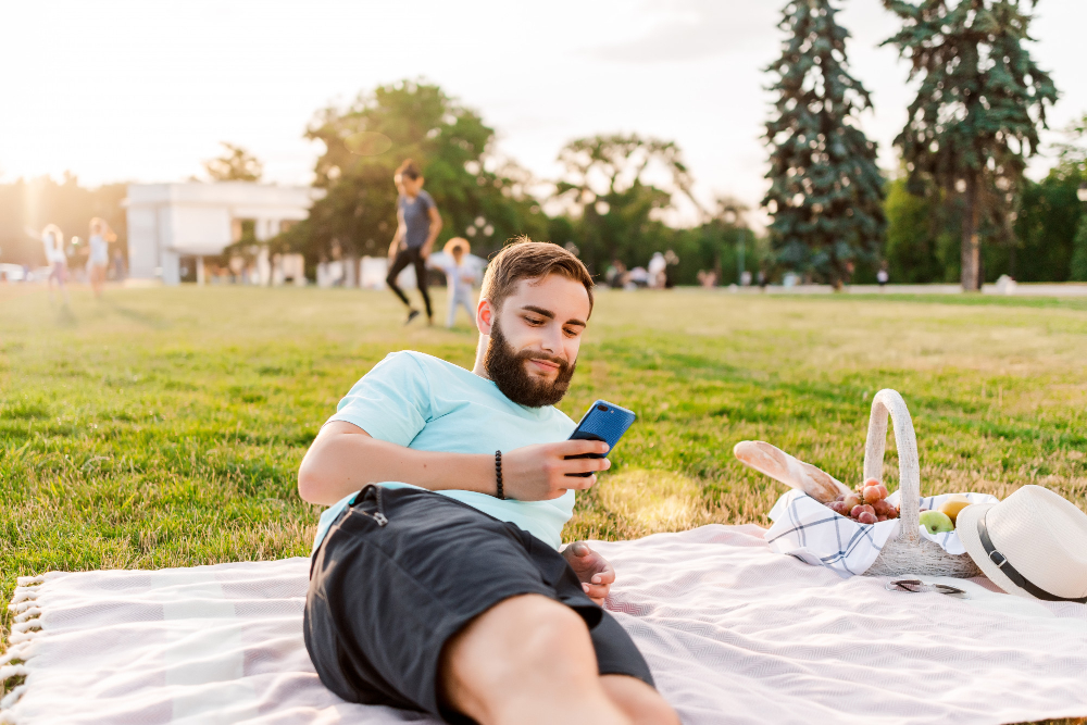 Cele mai bune jocuri mobile noi pentru a te distra în timpul liber